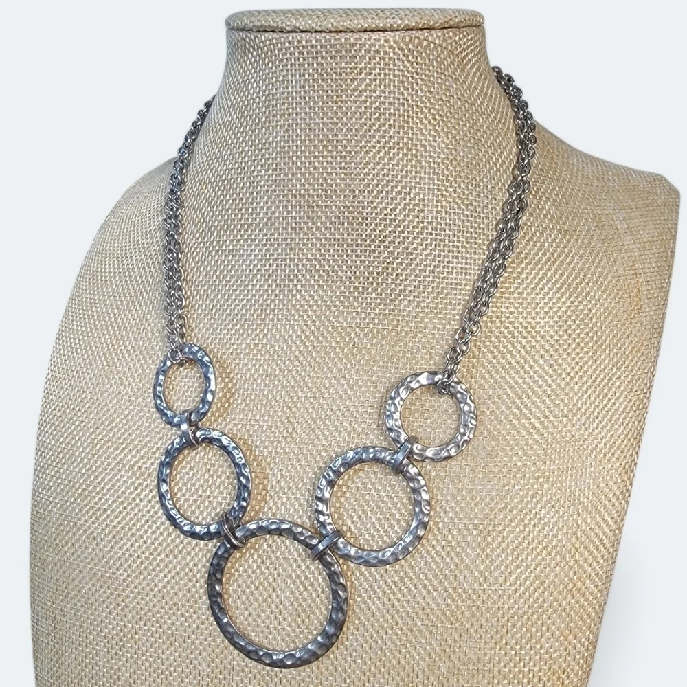 Hammered Metal Rings Silver Tone Statement Necklace Double chain
